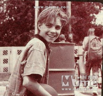 乔纳森·泰勒·托马斯