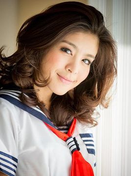 努娜·能提妲·索彭