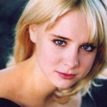 亚历山德拉·托蕊桑尼