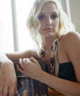 阿什丽·辛普森