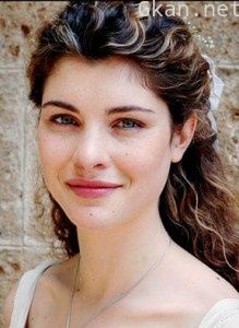 维多里娅·普契尼