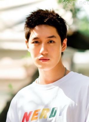 朋抔·里拉塔纳卡邹