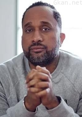 肯尼亚·巴里斯