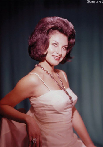 索妮娅·因方特