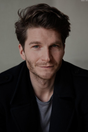 利奥波德·霍尔农