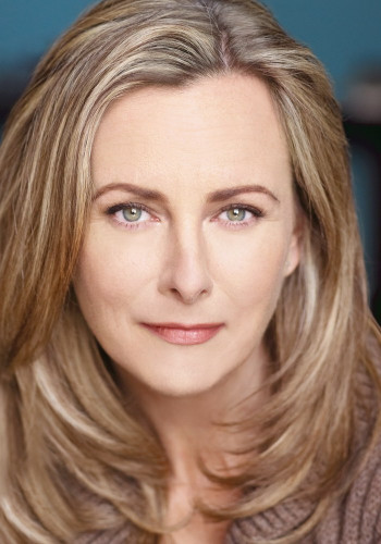 劳拉·德卡特莱特