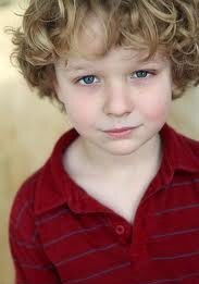 莱利·托马斯·斯图瓦特