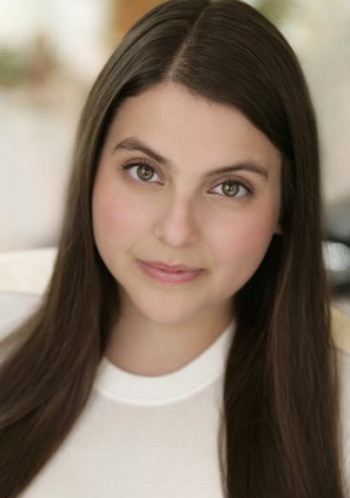 比妮·费尔德斯坦