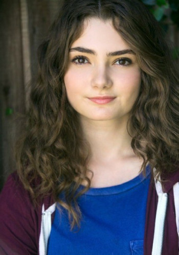 艾米丽·罗宾森