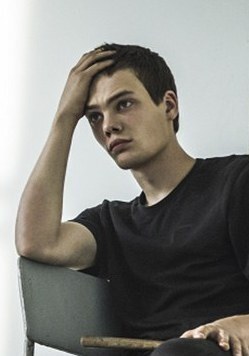 彼得·斯科沃尔佐夫