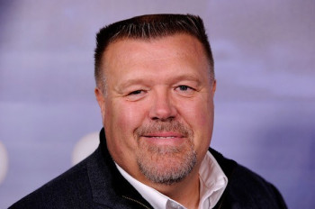 乔尔·麦金农·米勒