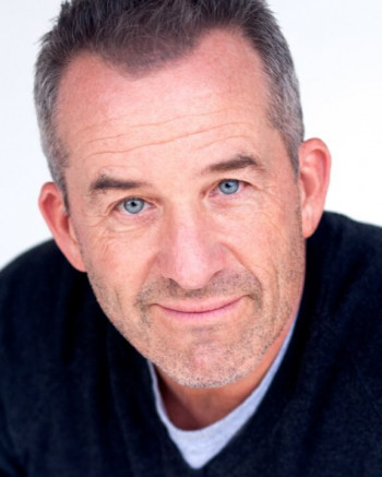 迈克尔·贝亚蒂