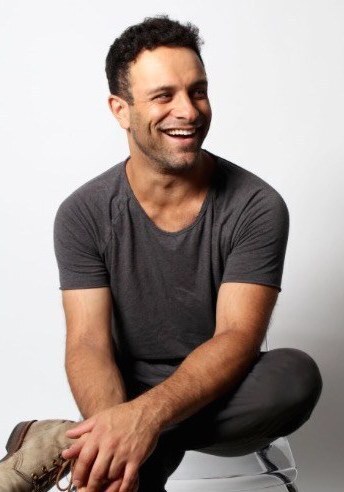 亚伦·科斯塔·加尼斯