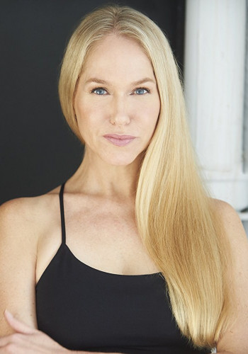 黛布拉·麦凯布