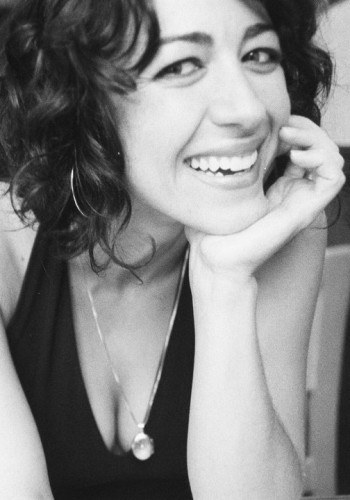 塔拉·尼科迪莫