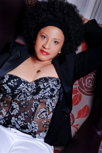 海伦娜·福尔摩斯