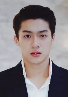 坦纳博迪·杰任