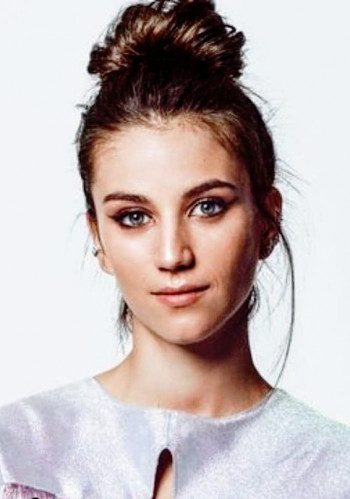 克劳迪娅·萨拉斯