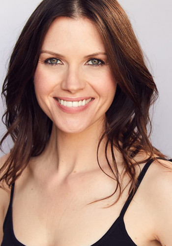 萨拉 J 柯内柳丝