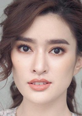 缇查雅·布迪塔坤甘