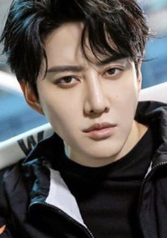 披查亚·尼迪裴善官