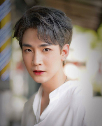 瓦拉丹·肯蒙达