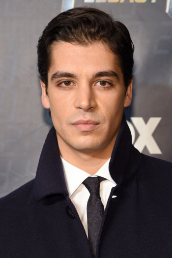 拉斐尔·阿克洛克