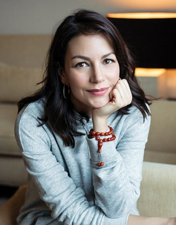 德芬·卡亚拉尔