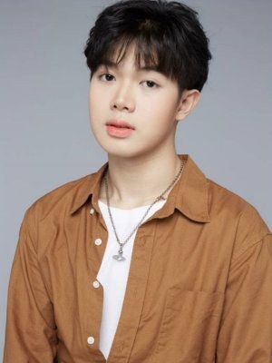 瓦苏塔·普洛姆查楠