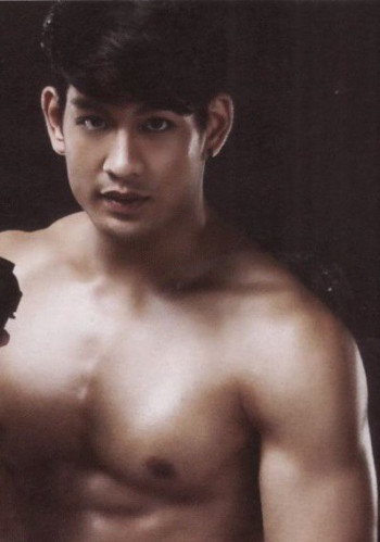 维萨鲁特·西兰布斯