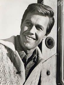 哈威·普雷斯内尔