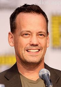 迪·布拉雷·贝克尔