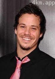 迈克尔·雷蒙德-詹姆斯