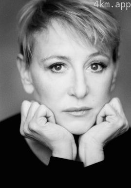 苏珊娜·洛塔尔