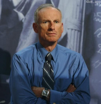 詹姆斯·瑞布霍恩