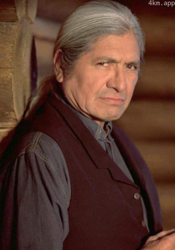 高登·图托西斯