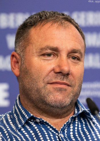 乔迪·普约尔·多塞特