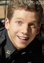 斯塔克·桑德斯