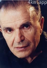 琼-皮尔里·卡尔弗恩