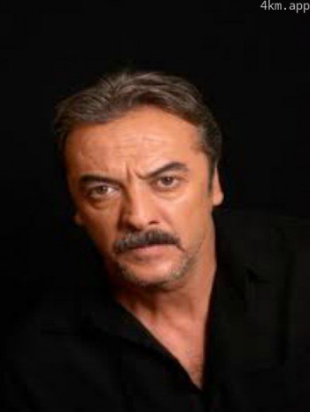 梅苏特·阿库斯塔