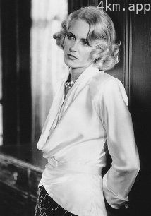 亚历桑德拉·鲍尔斯