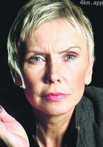 伊娃·布拉什奇克