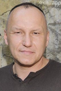 马里斯兹·贾库斯