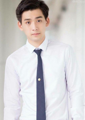 披陂普尔·蓬帕特·岸哈披帕彭