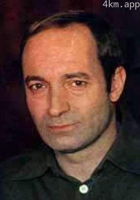 瓦连京·佳夫特