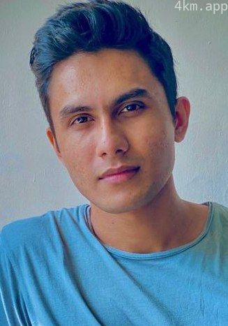 雷特维克.鲍米克