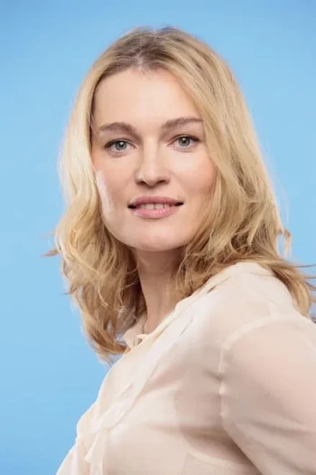 维柯托里娅·托尔斯托加诺娃