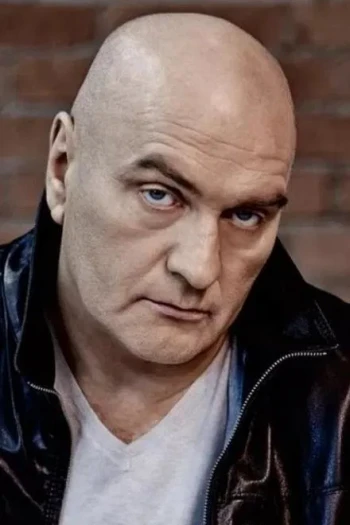 亚历山大·巴鲁耶夫