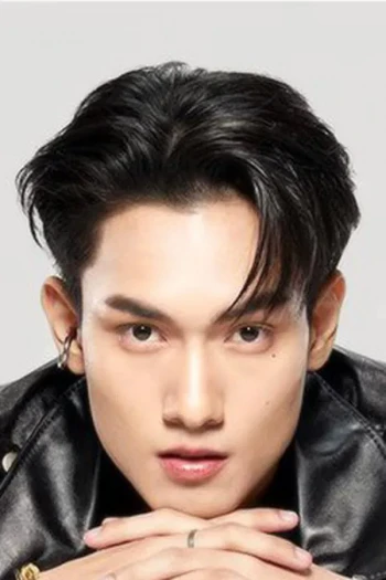 阿斯雷·瓦塔纳雅库