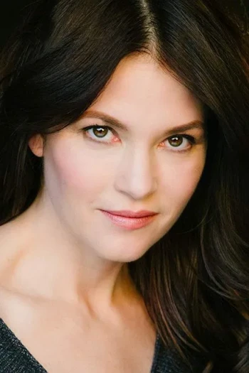 妮基·艾考克斯